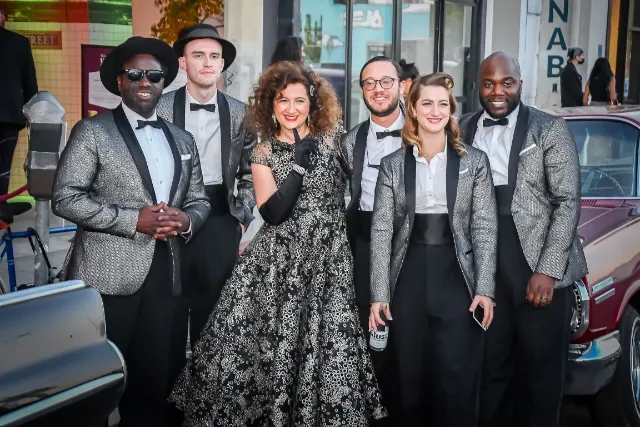 New York Holiday Swing with Svetlana & The New York Collective
